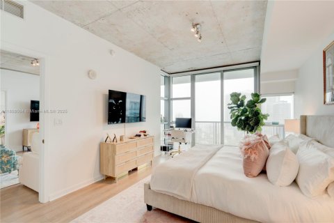 Condominio en venta en Miami, Florida, 2 dormitorios, 106.09 m2 № 1935787 - foto 9