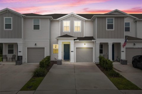 Touwnhouse à louer à Kissimmee, Floride: 3 chambres, 155.33 m2 № 2419269 - photo 2