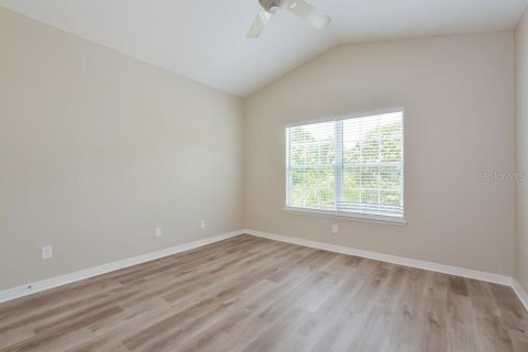 Touwnhouse à louer à Winter Springs, Floride: 2 chambres, 136.19 m2 № 2415525 - photo 14