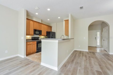 Touwnhouse à louer à Winter Springs, Floride: 2 chambres, 136.19 m2 № 2415525 - photo 10