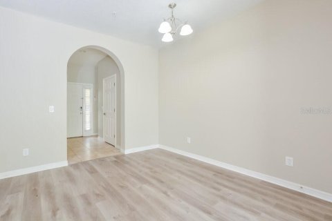 Touwnhouse à louer à Winter Springs, Floride: 2 chambres, 136.19 m2 № 2415525 - photo 8