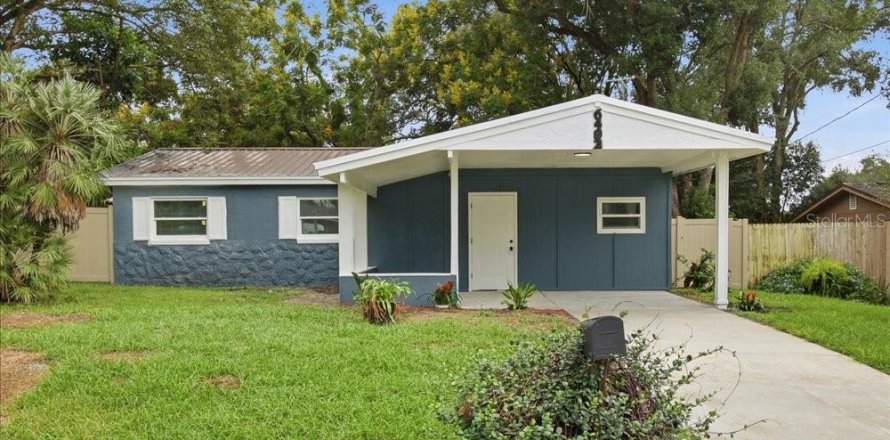 House in Orlando, Florida 3 bedrooms, 121.14 sq.m. № 2413488