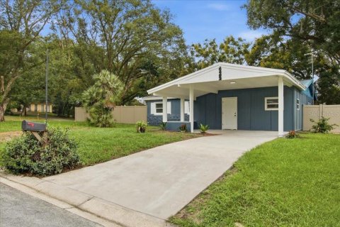 House in Orlando, Florida 3 bedrooms, 121.14 sq.m. № 2413488 - photo 16