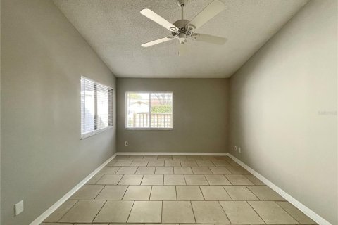 Duplex in Winter Park, Florida 2 bedrooms, 126.53 sq.m. № 1819542 - photo 13