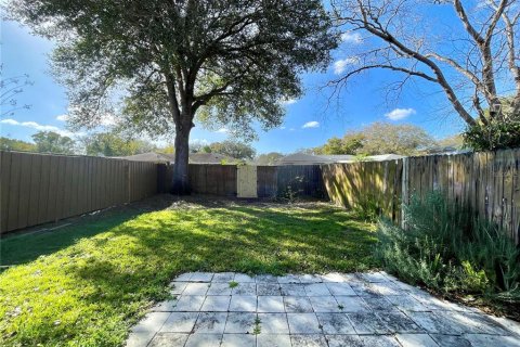 Duplex in Winter Park, Florida 2 bedrooms, 126.53 sq.m. № 1819542 - photo 26