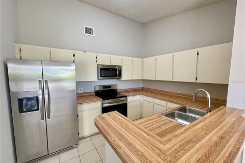 Duplex in Winter Park, Florida 2 bedrooms, 126.53 sq.m. № 1819542 - photo 7