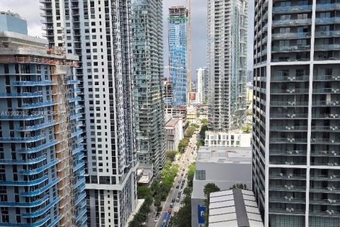 Condominio en alquiler en Miami, Florida, 1 dormitorio № 2053139 - foto 5