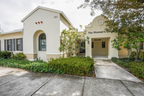 Immobilier commercial à Boynton Beach, Floride № 2146132