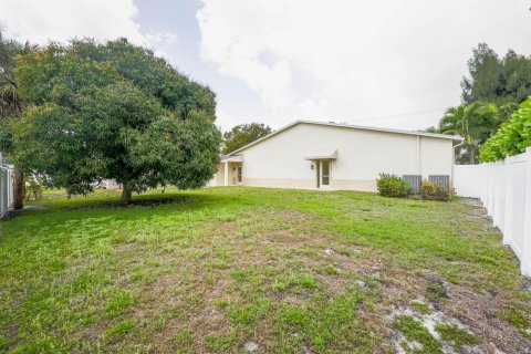 Immobilier commercial à vendre à Boynton Beach, Floride № 2146132 - photo 4