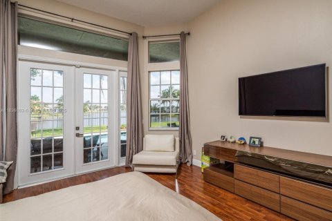 Villa ou maison à louer à Weston, Floride: 5 chambres, 264.96 m2 № 1820278 - photo 12