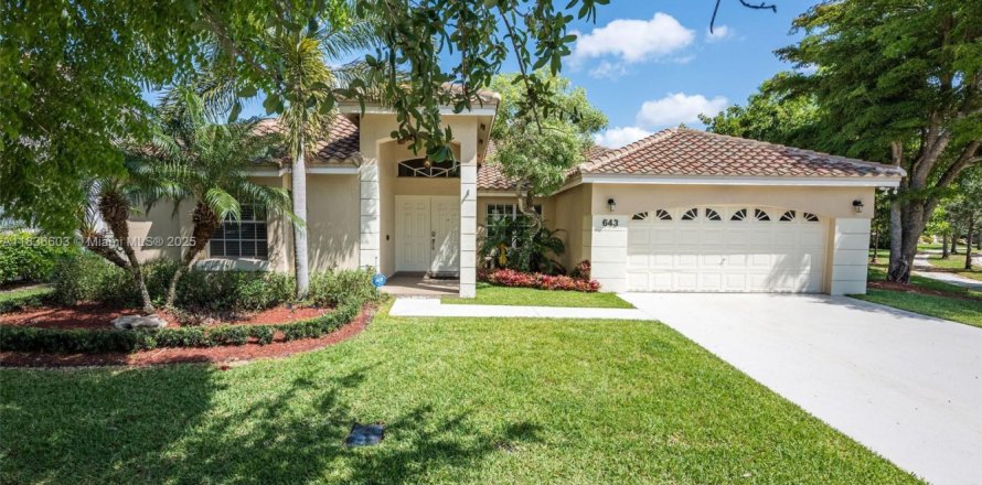 Villa ou maison à Weston, Floride 5 chambres, 264.96 m2 № 1820278