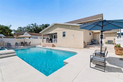 Casa en venta en Tampa, Florida, 4 dormitorios, 199.55 m2 № 2195795 - foto 24