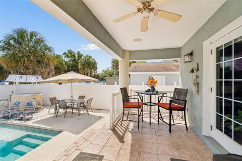 Casa en venta en Tampa, Florida, 4 dormitorios, 199.55 m2 № 2195795 - foto 28