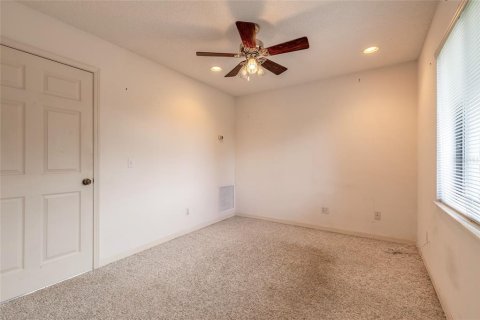 House in Edgewater, Florida 3 bedrooms, 257.8 sq.m. № 1840648 - photo 25
