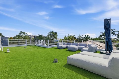 Adosado en alquiler en Key Biscayne, Florida, 4 dormitorios, 222.97 m2 № 2011769 - foto 18