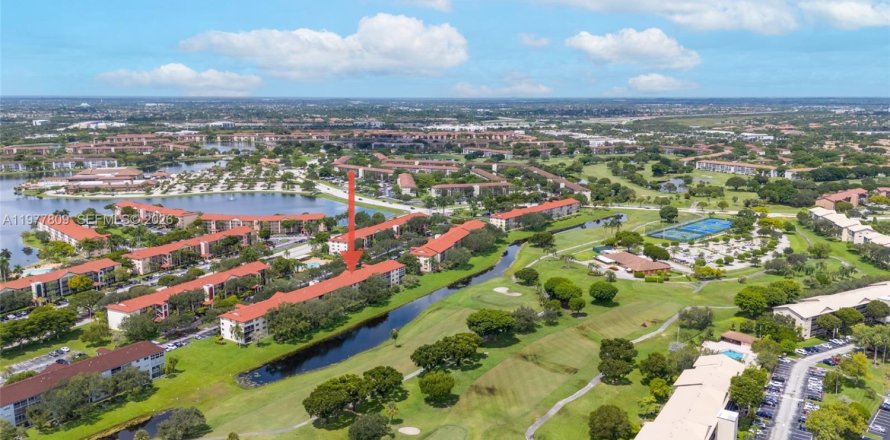 Condo à Pembroke Pines, Floride, 2 chambres  № 2042087