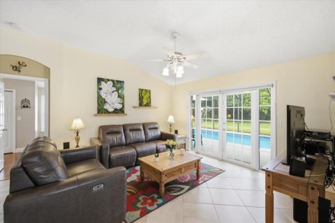 Villa ou maison à vendre à Oldsmar, Floride: 3 chambres, 153.85 m2 № 2095116 - photo 21