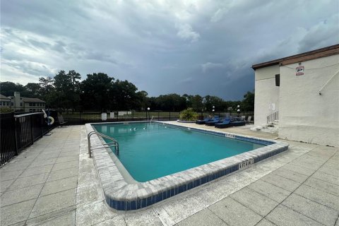 Condominio en venta en Wildwood, Florida, 2 dormitorios, 107.4 m2 № 2217929 - foto 12