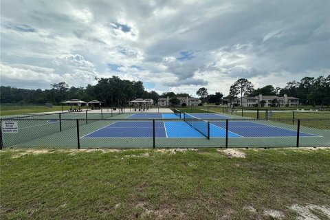 Condominio en venta en Wildwood, Florida, 2 dormitorios, 107.4 m2 № 2217929 - foto 15