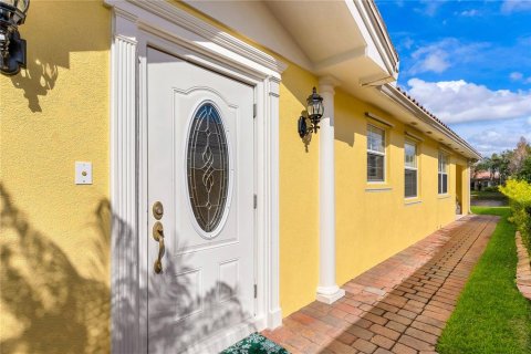 Dúplex en venta en Orlando, Florida, 2 dormitorios, 141.77 m2 № 2098547 - foto 2