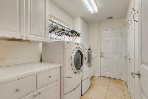 Dúplex en venta en Orlando, Florida, 2 dormitorios, 141.77 m2 № 2098547 - foto 20