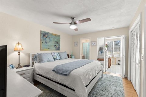 Condo in Clearwater, Florida, 2 bedrooms  № 2101850 - photo 6