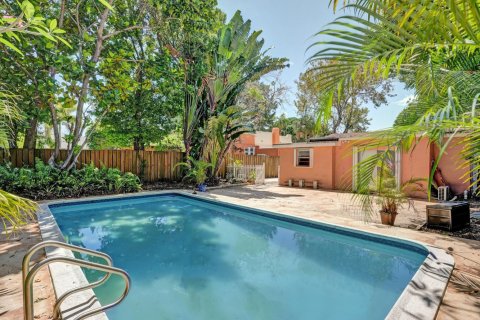 Villa ou maison à louer à Fort Lauderdale, Floride: 1 chambre № 1178403 - photo 1