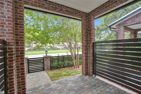 Touwnhouse à louer à Plantation, Floride: 3 chambres, 170.94 m2 № 2038327 - photo 17