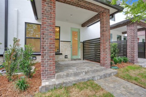 Touwnhouse à louer à Plantation, Floride: 3 chambres, 170.94 m2 № 2038327 - photo 19