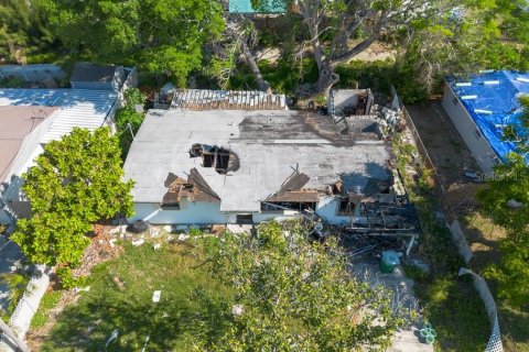 House in Tampa, Florida 2 bedrooms, 105.44 sq.m. № 1635946 - photo 30