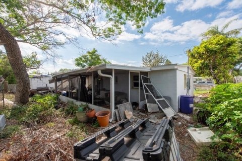 House in Tampa, Florida 2 bedrooms, 105.44 sq.m. № 1635946 - photo 10