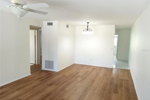 Condominio en venta en Clearwater, Florida, 2 dormitorios, 102.19 m2 № 1740404 - foto 7