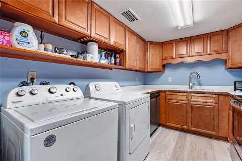 Condominio en venta en Palm Coast, Florida, 2 dormitorios, 91.6 m2 № 2151252 - foto 9