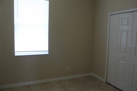 House in Kissimmee, Florida 4 bedrooms, 181.35 sq.m. № 2238584 - photo 15