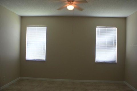 House in Kissimmee, Florida 4 bedrooms, 181.35 sq.m. № 2238584 - photo 10