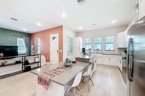 Casa en venta en Orlando, Florida, 3 dormitorios, 166.76 m2 № 2101809 - foto 14