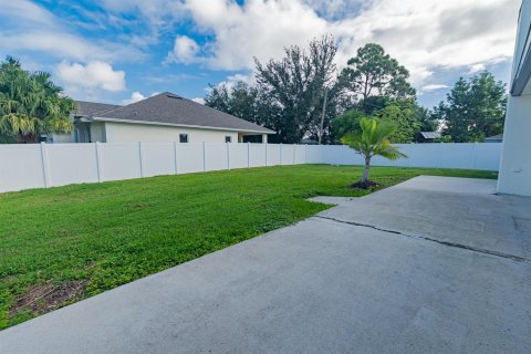 Villa ou maison à vendre à Port St. Lucie, Floride: 4 chambres, 176.7 m2 № 2426388 - photo 23