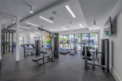 Снять в аренду виллу или дом в Майами-Дейд, Флорида 1 спальня, 68.38м2, № 1957760 - фото 6