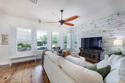 Villa ou maison à louer à Orlando, Floride: 3 chambres, 222.5 m2 № 2351483 - photo 13