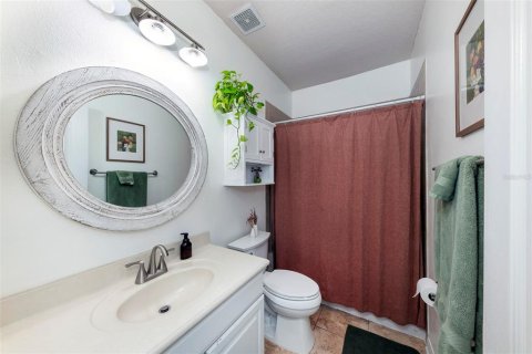 Villa ou maison à louer à Orlando, Floride: 3 chambres, 222.5 m2 № 2351483 - photo 25