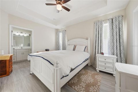 House in Eustis, Florida 3 bedrooms, 110.37 sq.m. № 2424340 - photo 4