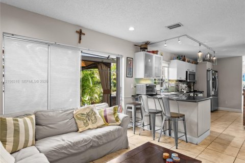 Villa ou maison à vendre à Doral, Floride: 4 chambres, 172.89 m2 № 2418177 - photo 20