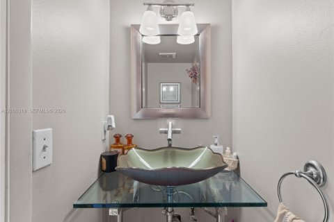Villa ou maison à vendre à Doral, Floride: 4 chambres, 172.89 m2 № 2418177 - photo 22