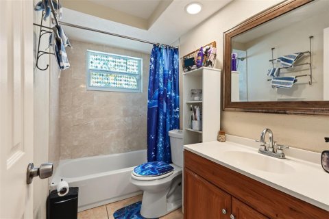 Villa ou maison à vendre à Port Richey, Floride: 3 chambres, 135.82 m2 № 2347186 - photo 28