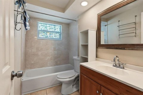 Villa ou maison à vendre à Port Richey, Floride: 3 chambres, 135.82 m2 № 2347186 - photo 29