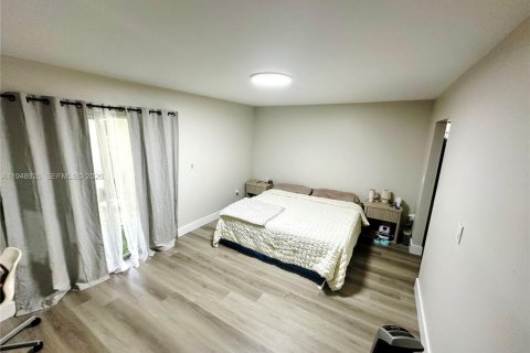 Condo in Plantation, Florida, 2 bedrooms  № 2005076