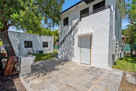 Apartment in Miami, Florida 1 bedroom, 55.74 sq.m. № 2182407 - photo 8