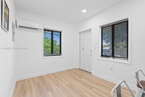 Apartment in Miami, Florida 1 bedroom, 55.74 sq.m. № 2182407 - photo 4
