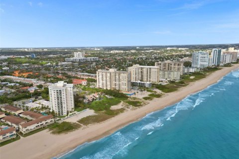 Condo in Lauderdale-by-the-Sea, Florida, 2 bedrooms  № 2028790 - photo 3