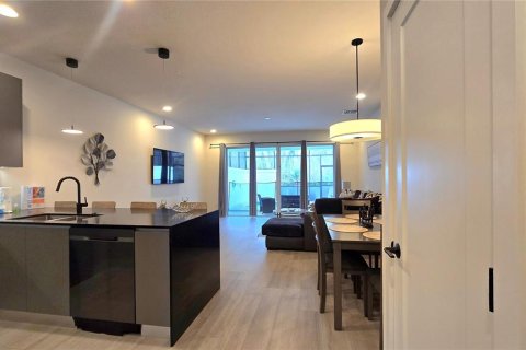 Touwnhouse à louer à Clermont, Floride: 3 chambres, 172.05 m2 № 2359347 - photo 13